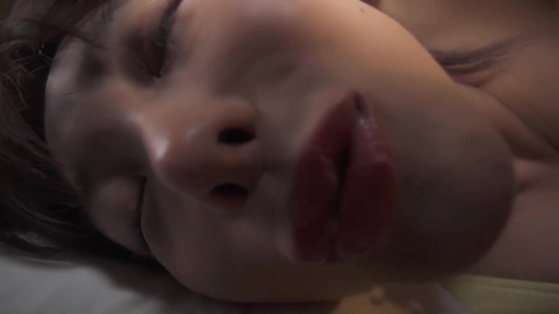 市原薫 極上妄想シチュエーションのカメラキス画像