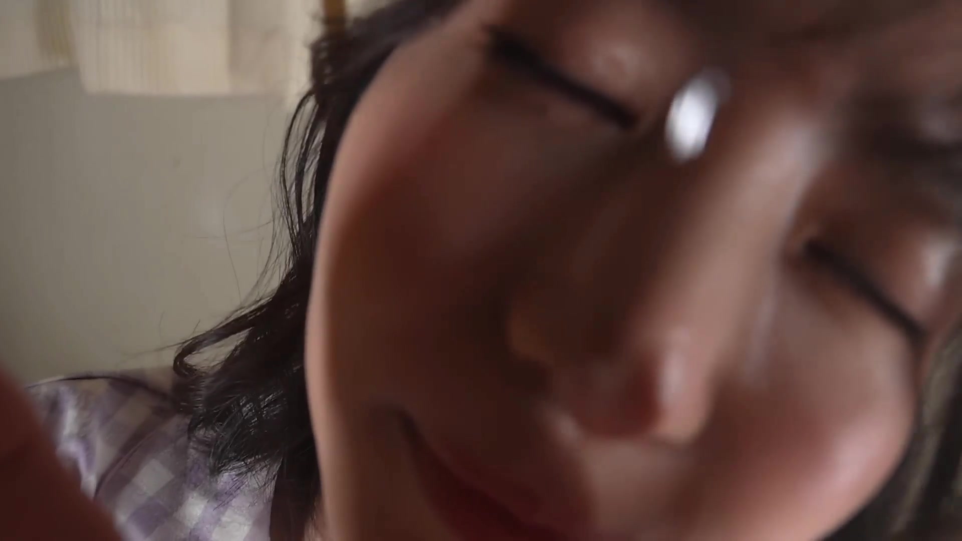 佐々木萌香 もえカラーのカメラキス画像